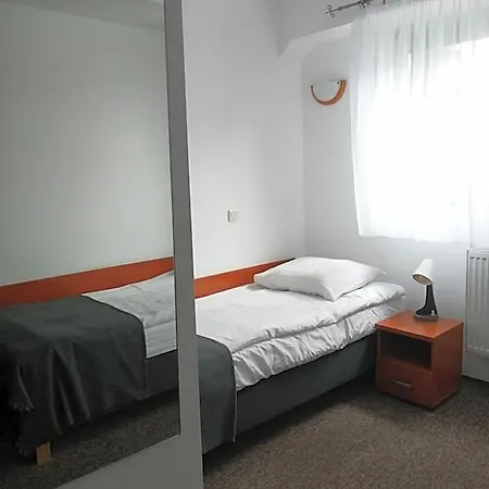 Dabrowiak Hotel 2*